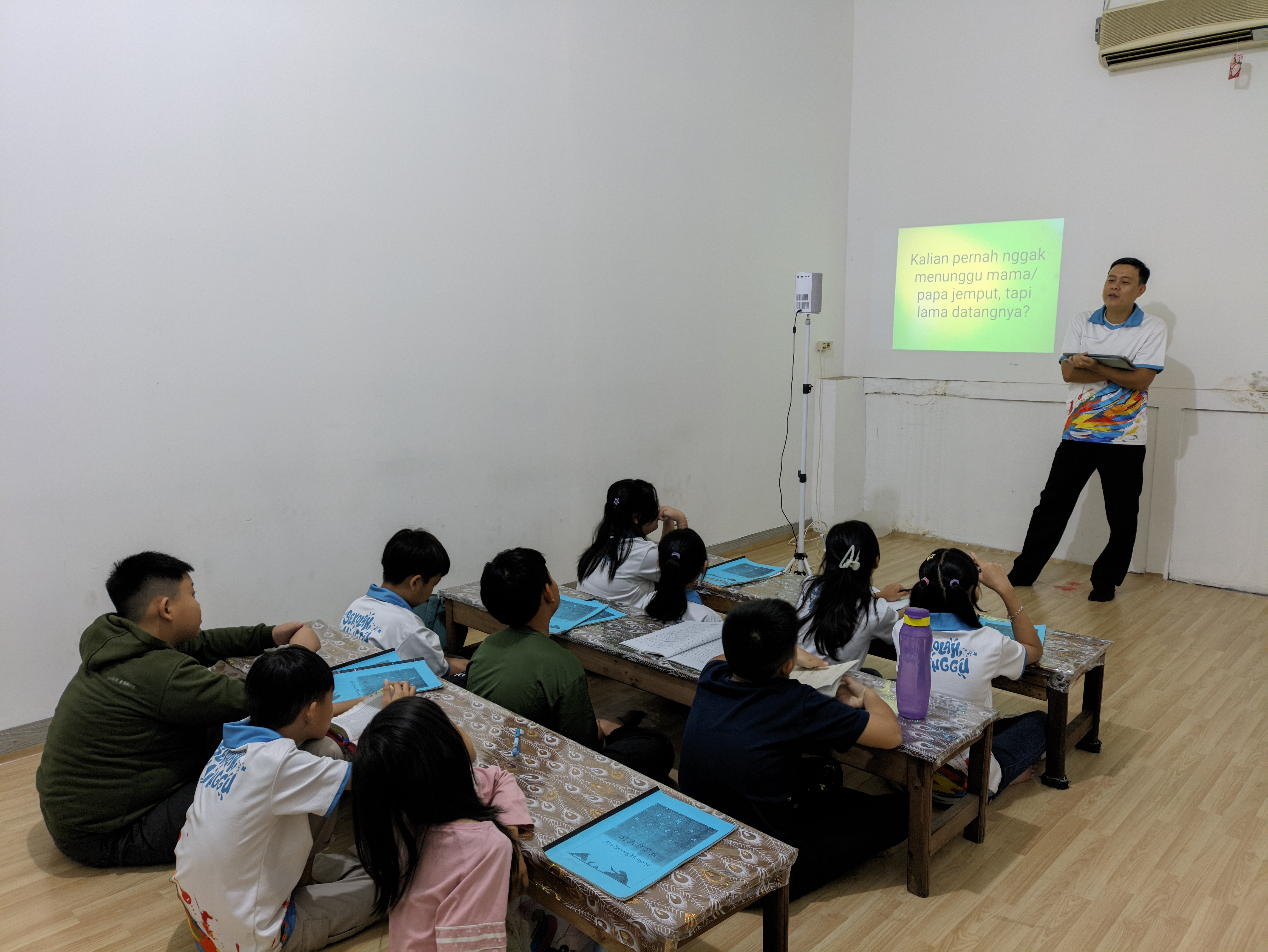 Kelas Madya